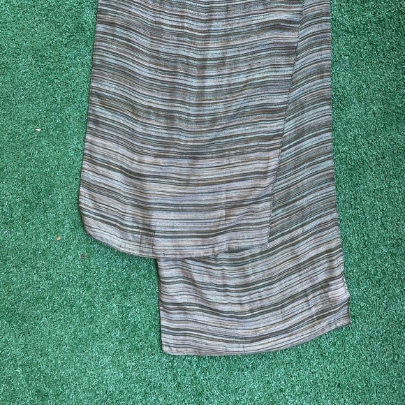 Preston & York Gray Striped Women's Scarf - Picture 4 of 6